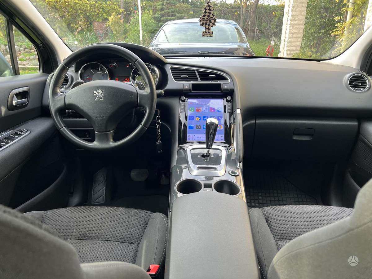 Peugeot 3008 2015 — photo 8