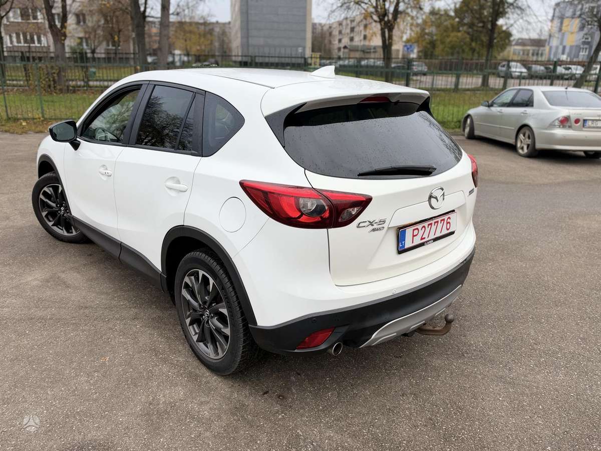 Mazda CX-5 2015 — engine 2200 cm³, 175 HP (129kW)