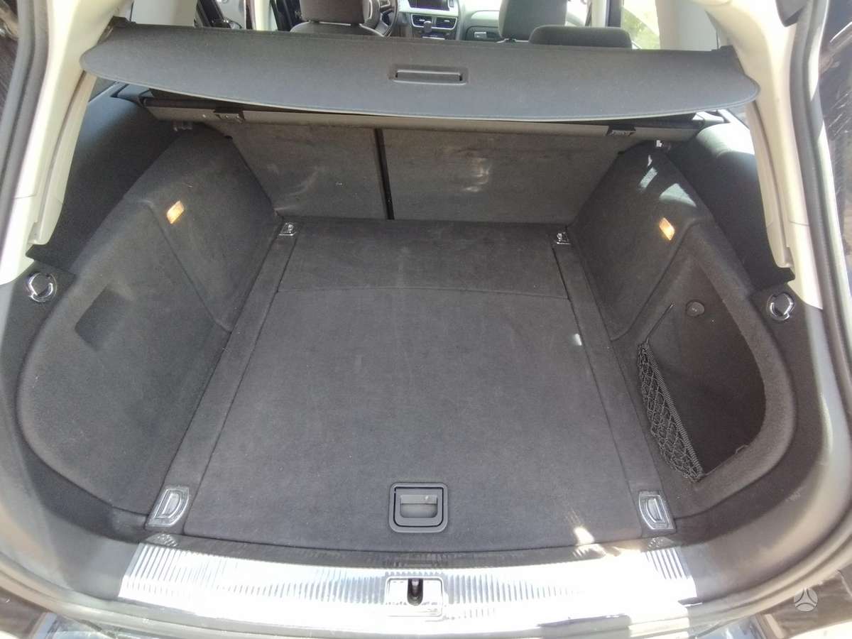 Audi A4 2011 — photo 11