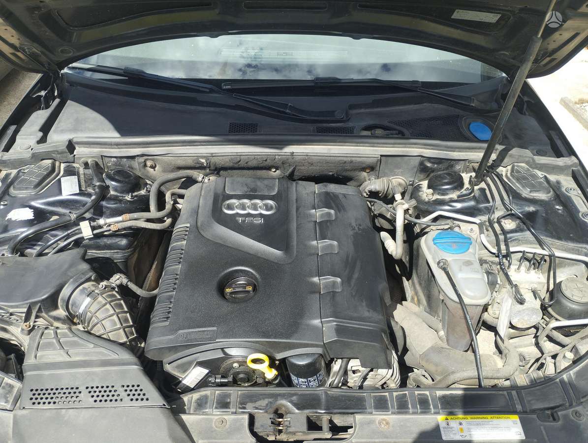 Audi A4 2011 — photo 14