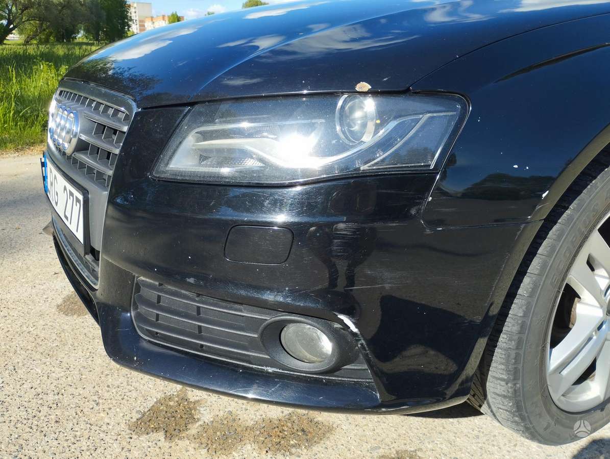 Audi A4 2011 — photo 16