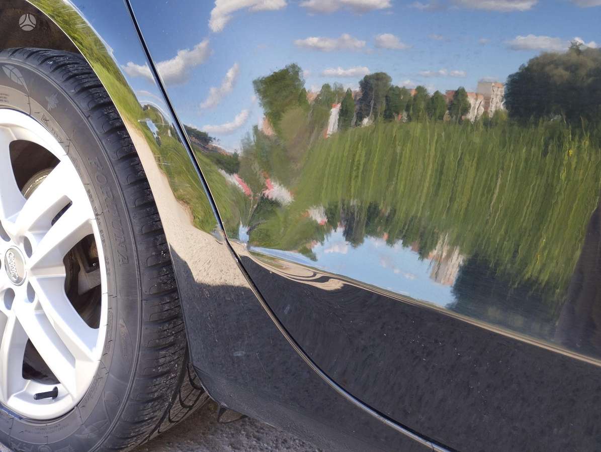 Audi A4 2011 — photo 18