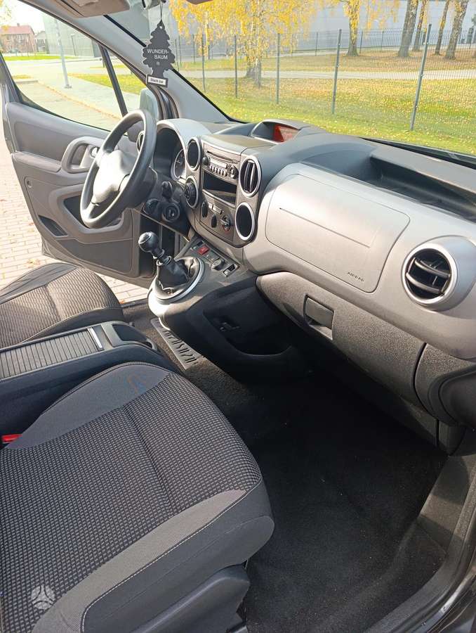 Peugeot Partner 2015 — photo 10