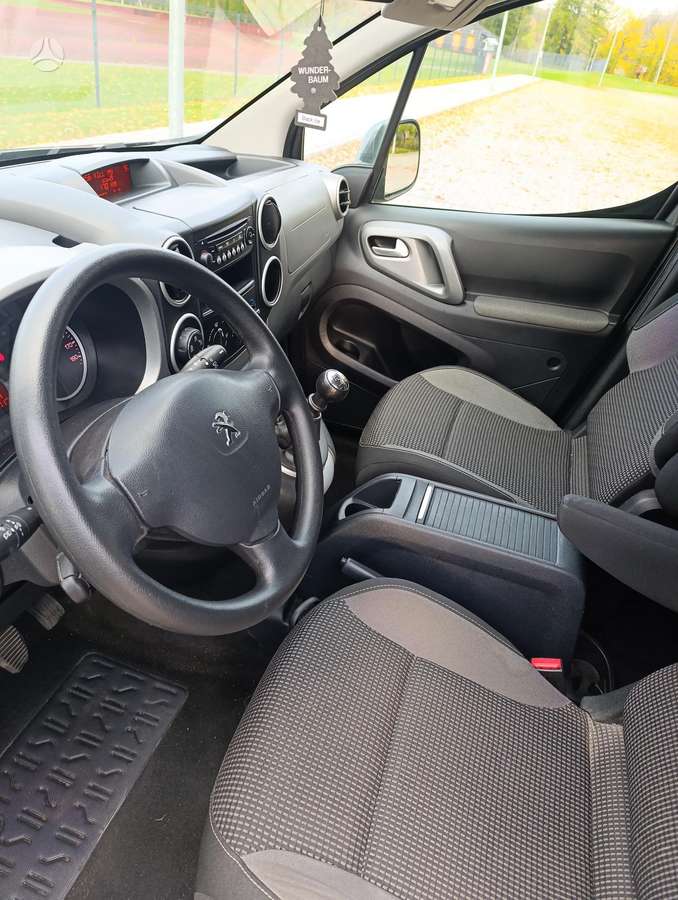 Peugeot Partner 2015 — photo 8