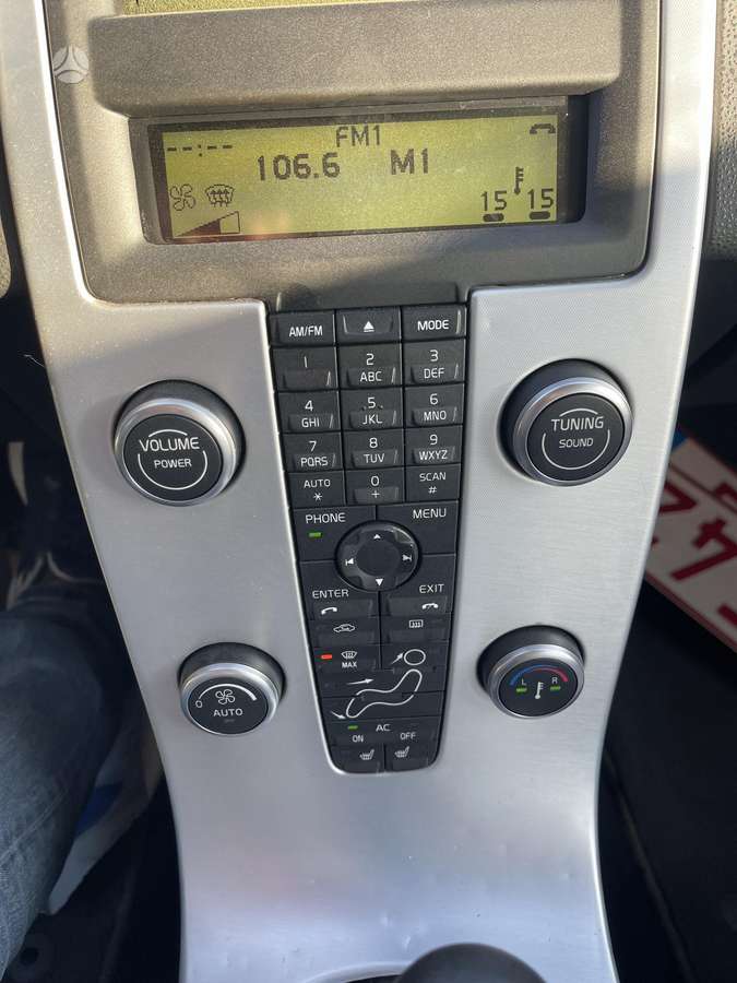 Volvo V50 2012 — photo 20