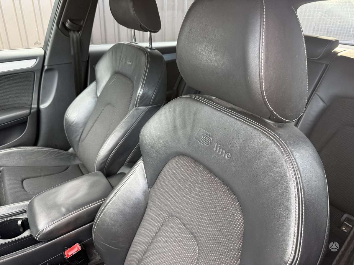Audi A4 2011 — photo 10