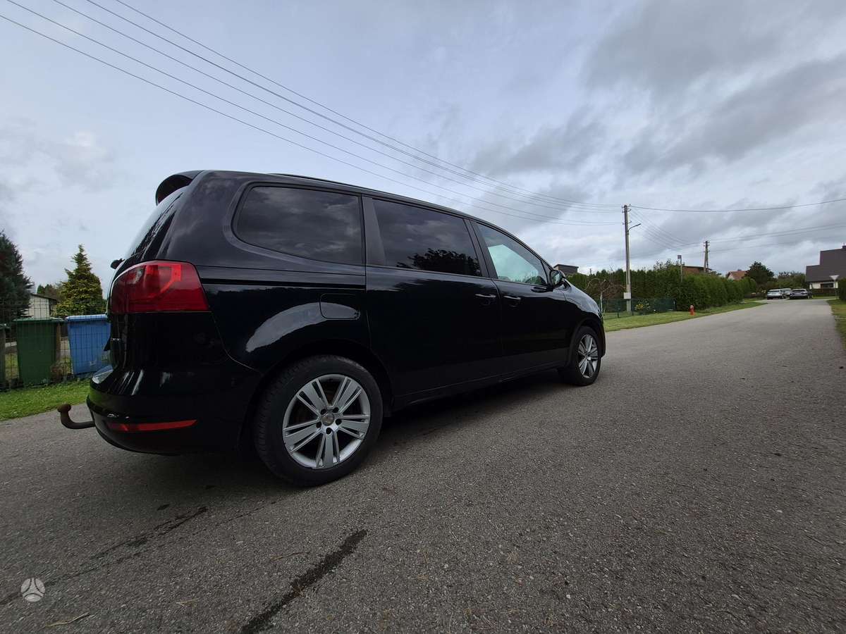 Seat Alhambra 2012 — двигун 1968 cm³, 140 HP (103kW)