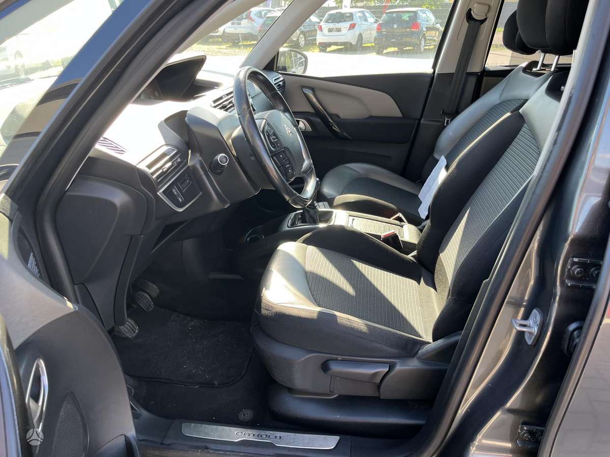 Citroen Grand 2013 — photo 14