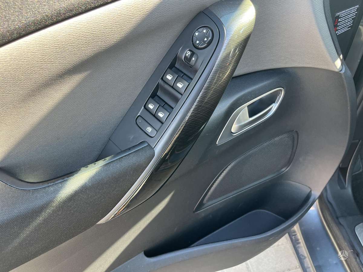 Citroen Grand 2013 — photo 15