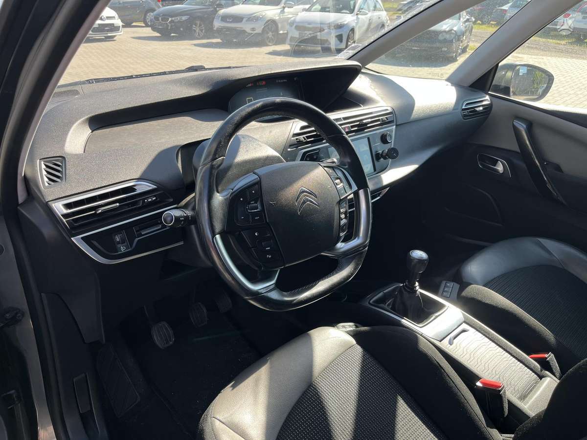 Citroen Grand 2013 — photo 16