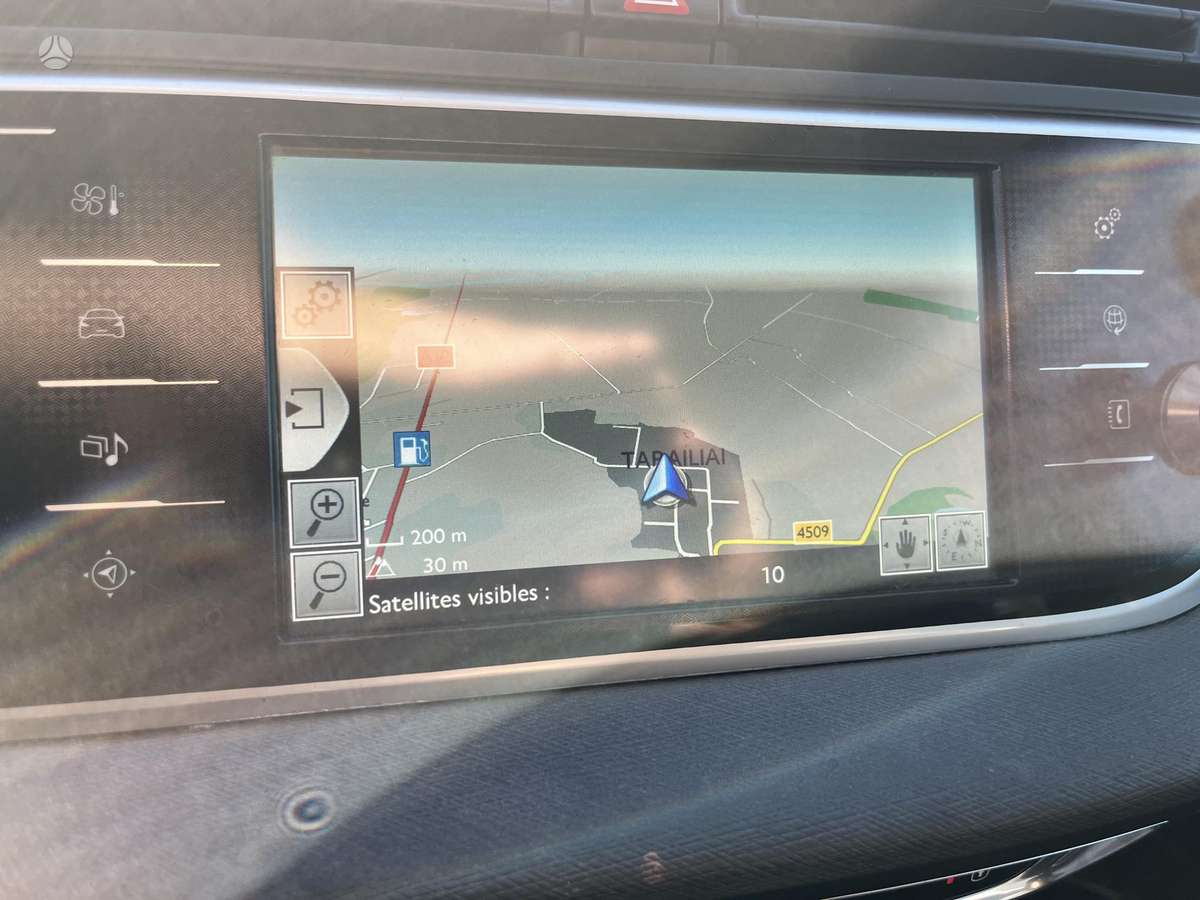 Citroen Grand 2013 — photo 30