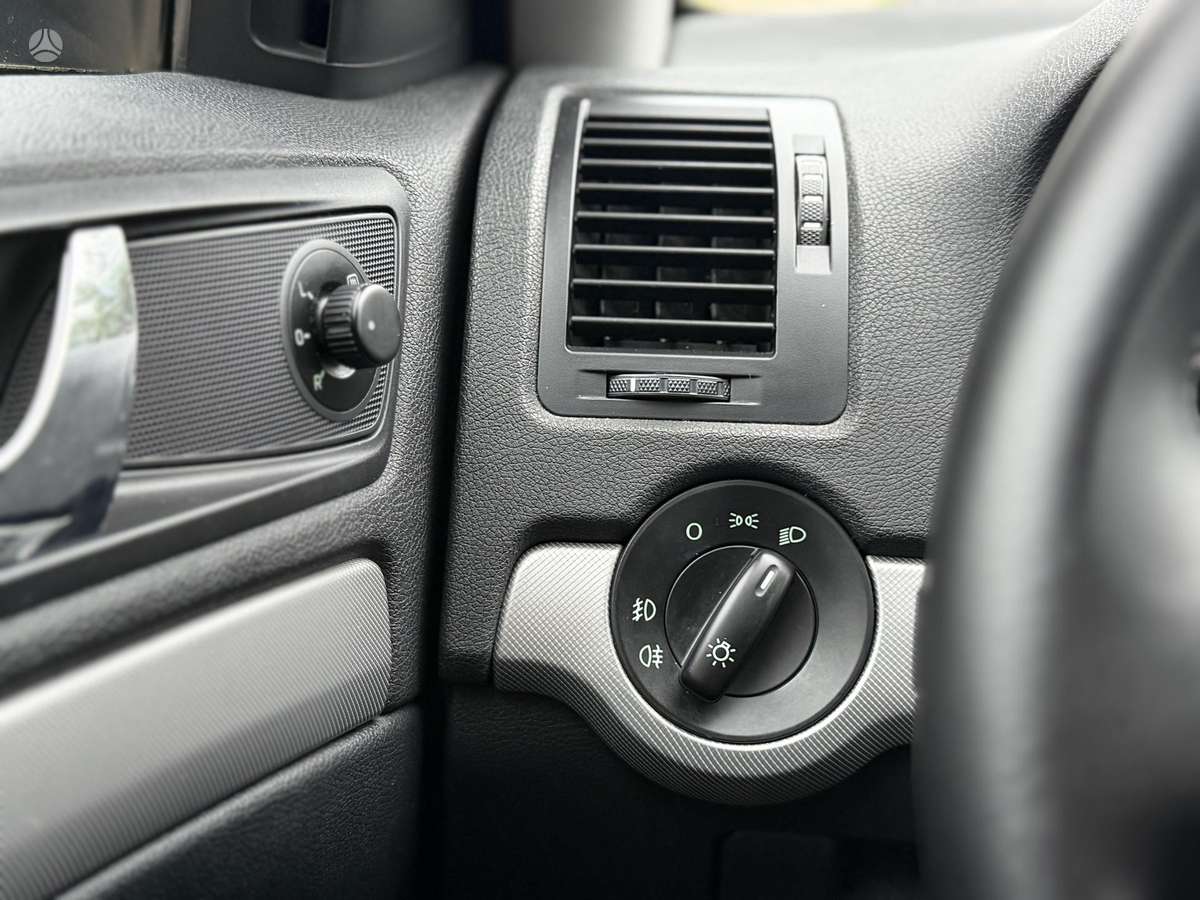 Skoda Octavia 2012 — photo 20