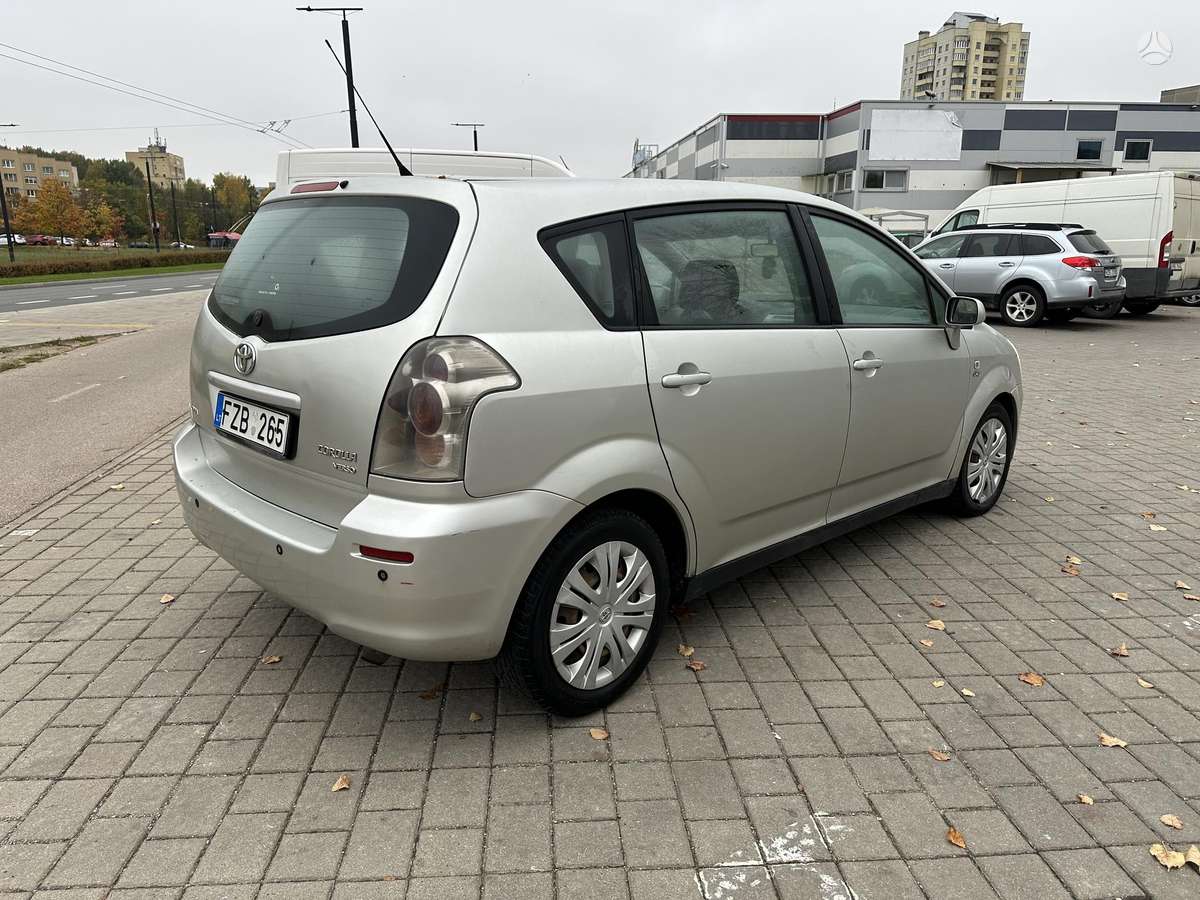 Toyota Corolla 2005 — photo 5