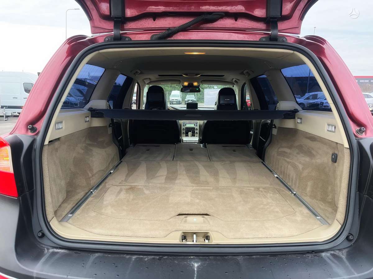 Volvo XC70 2009 — photo 12