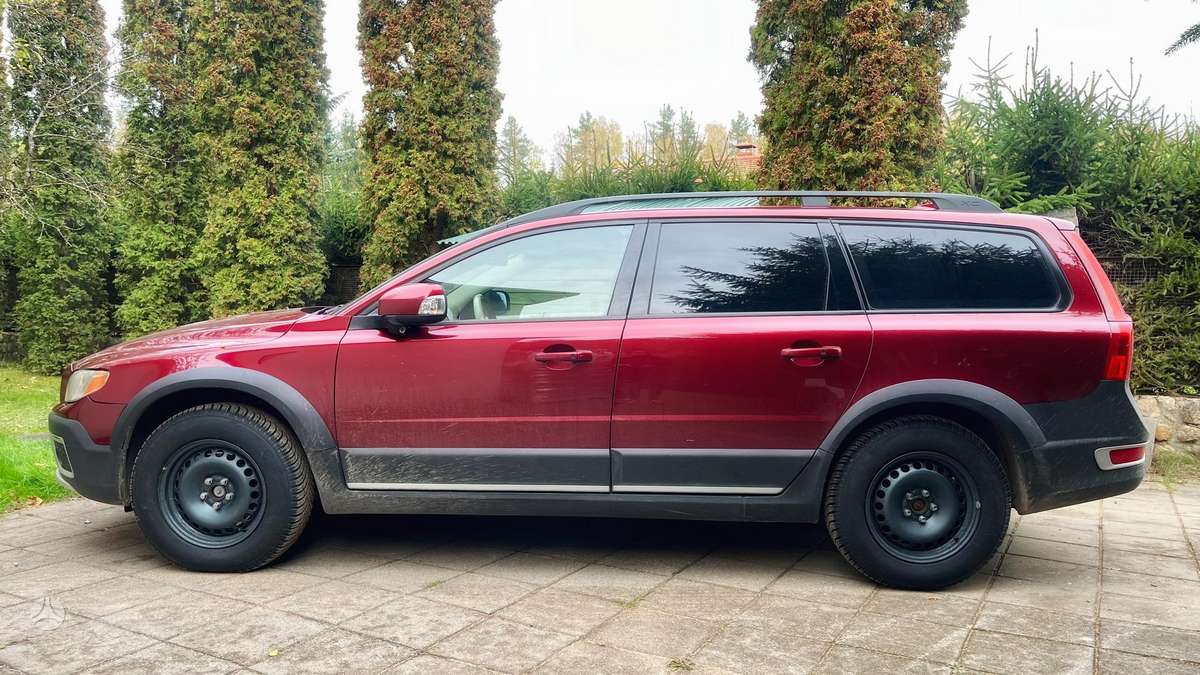 Volvo XC70 2009 — photo 16