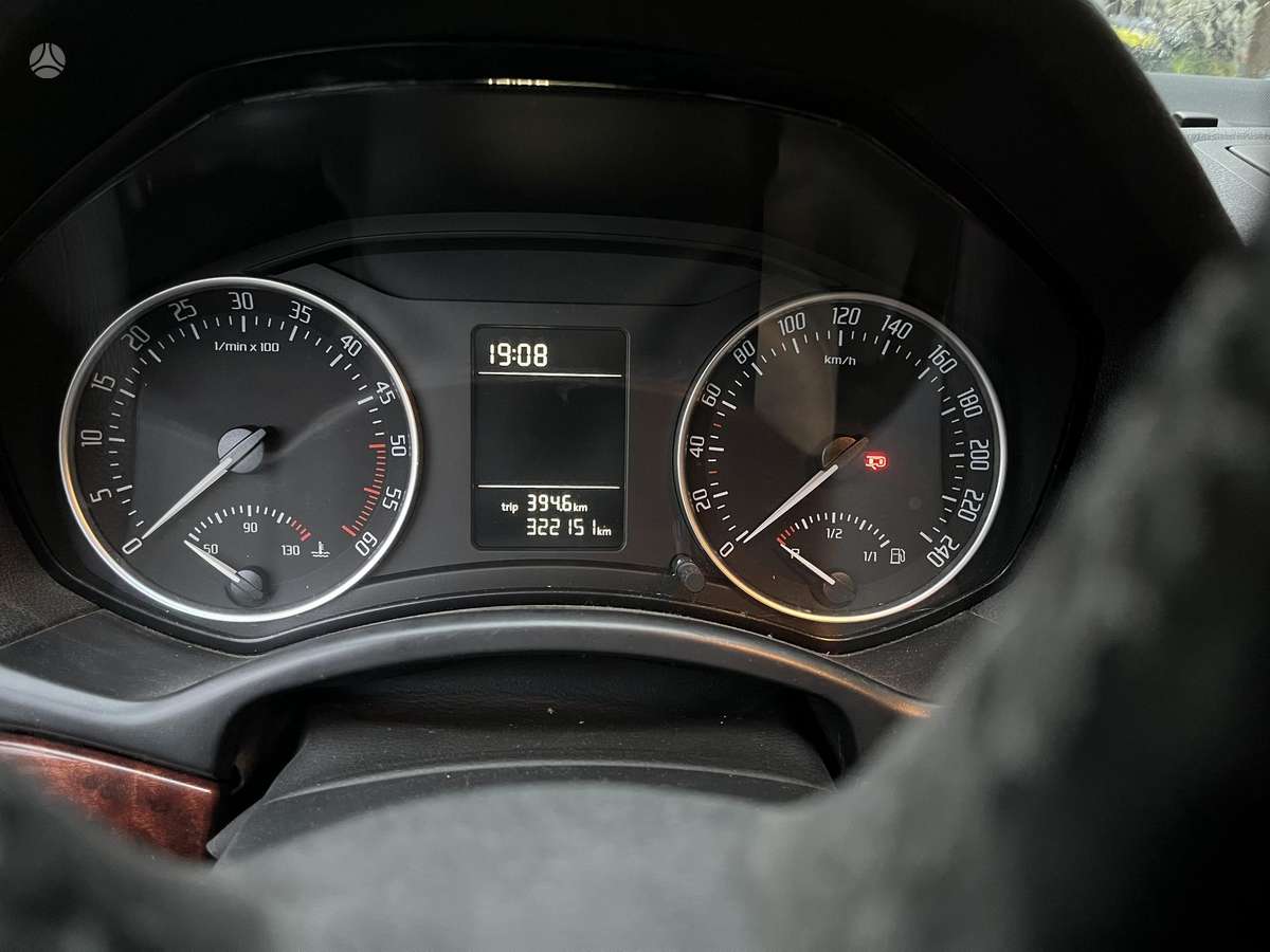 Skoda Octavia 2011 — photo 8
