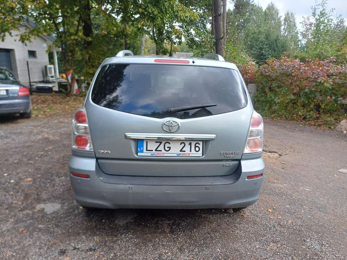 Toyota Corolla 2009 — photo 5