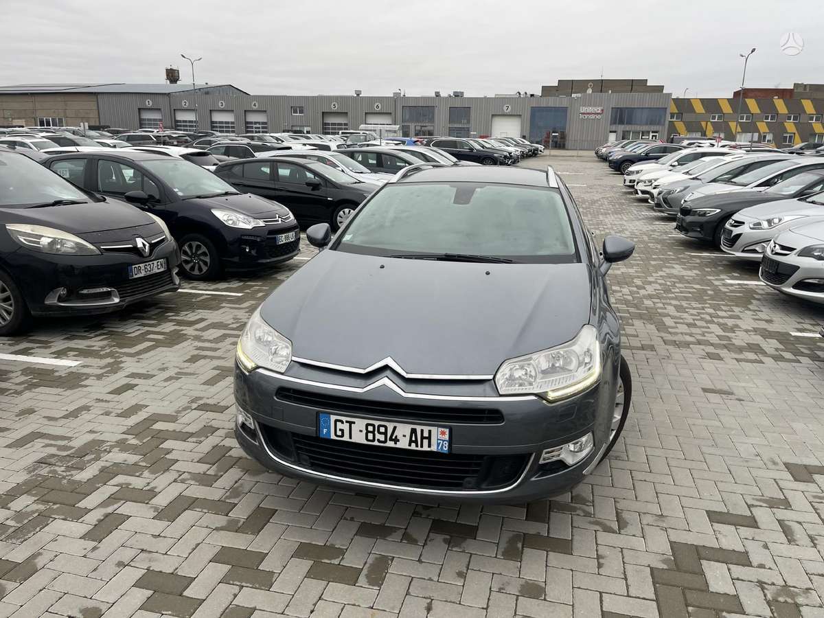 Citroen C5 2012 — вигляд ззаду