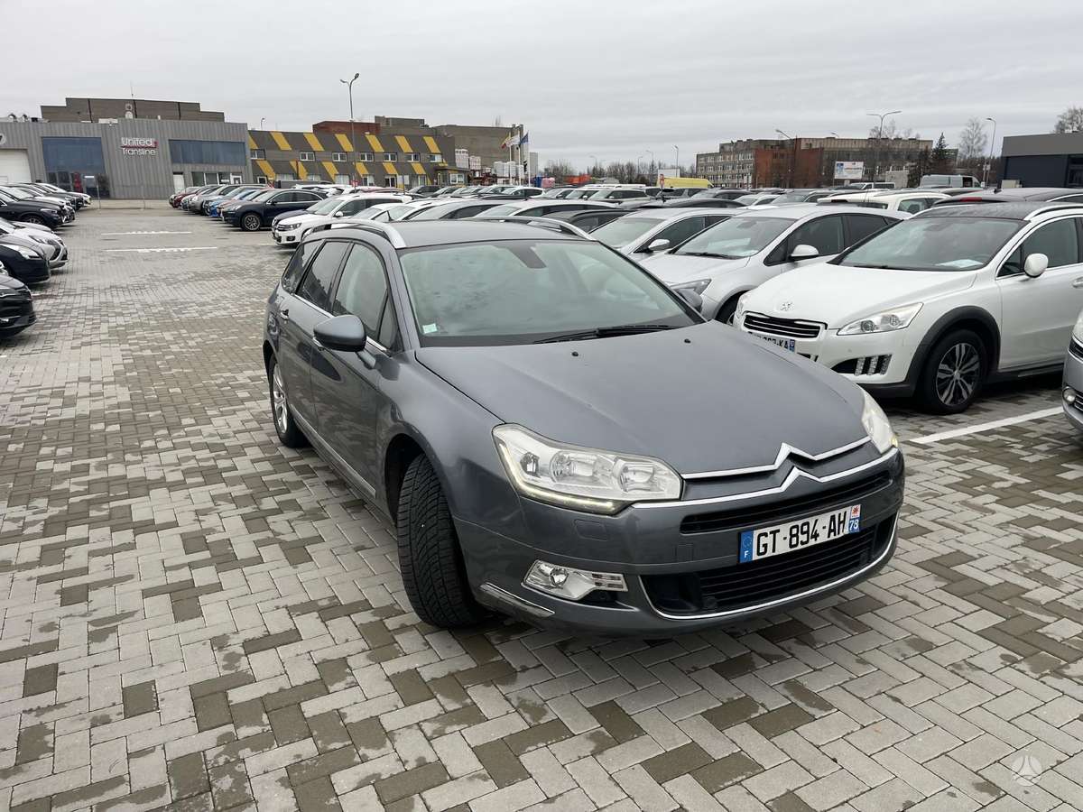 Citroen C5 2012 — салон