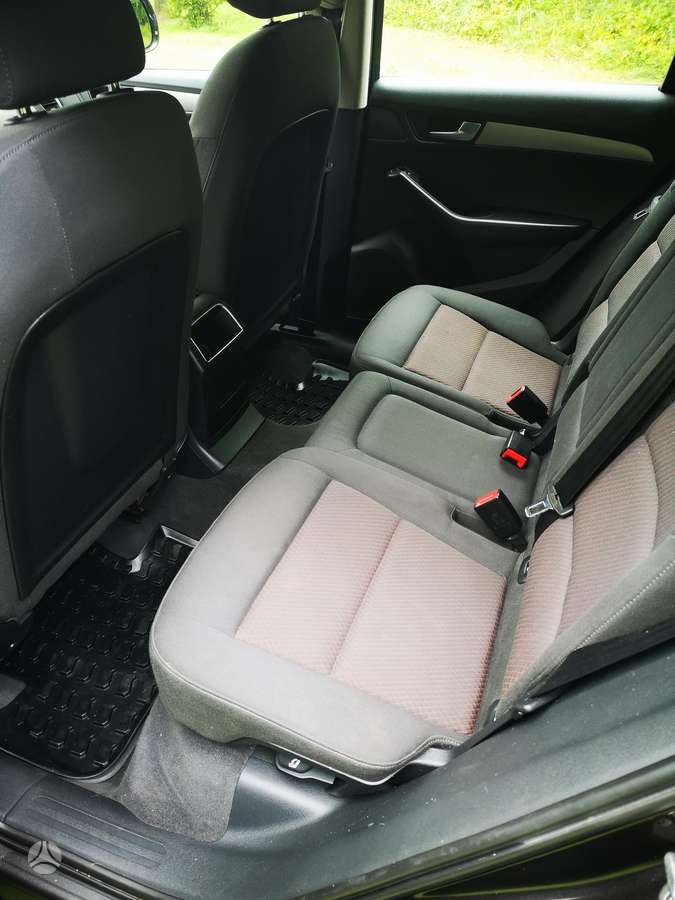 Audi Q5 2009 — photo 9
