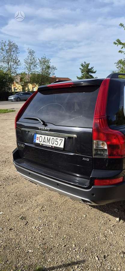 Volvo XC90 2006 — engine 2401 cm³, 185 HP (136kW)