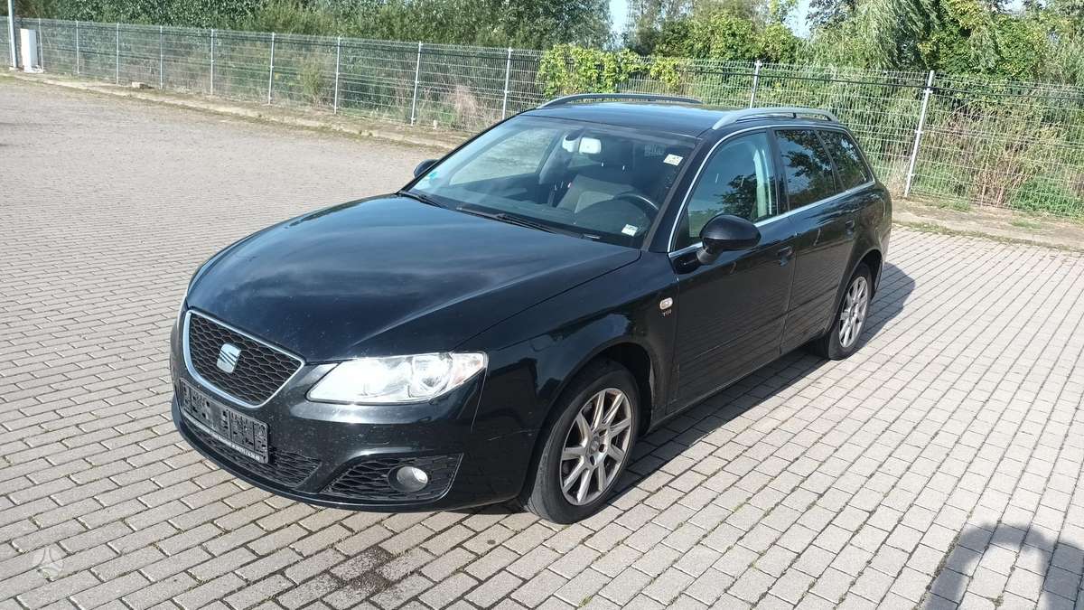 Seat Exeo 2013 — interior