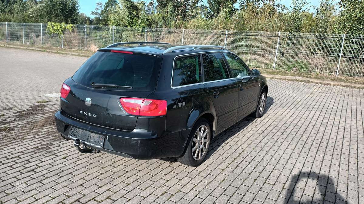 Seat Exeo 2013 — engine 1968 cm³, 143 HP (105kW)