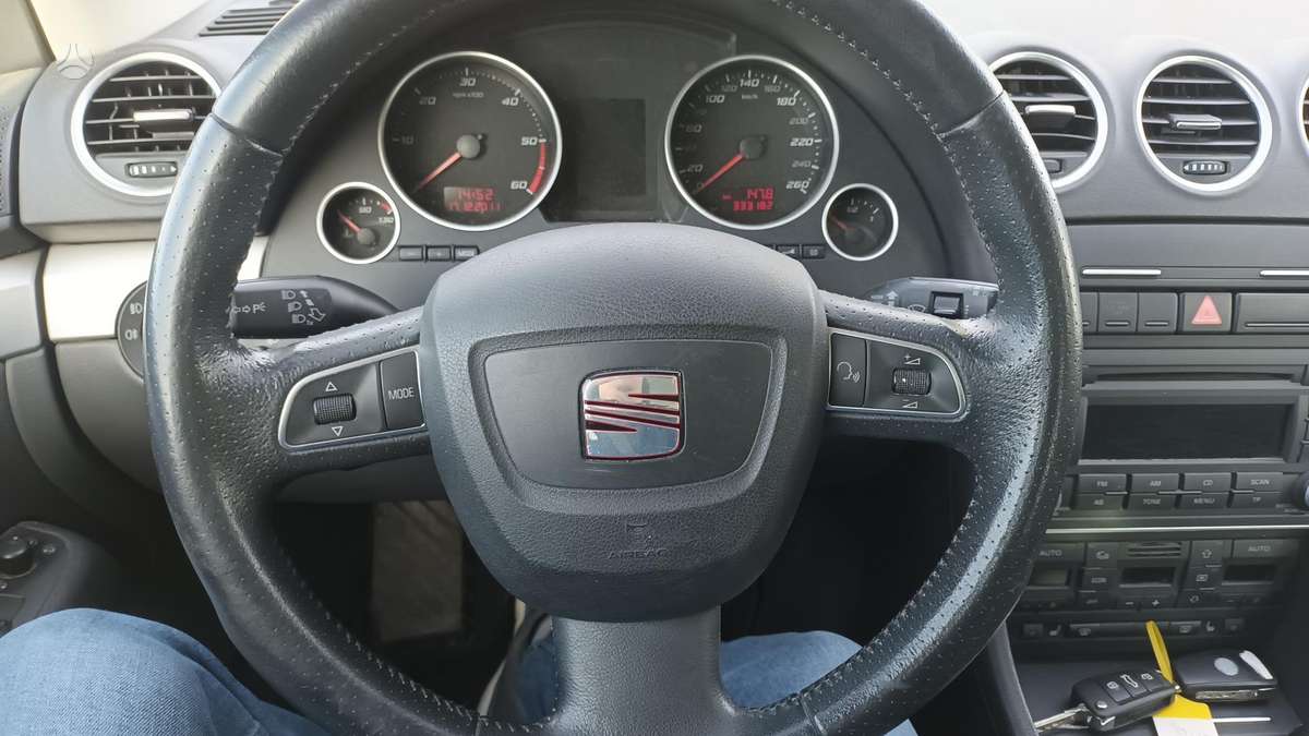 Seat Exeo 2013 — photo 7