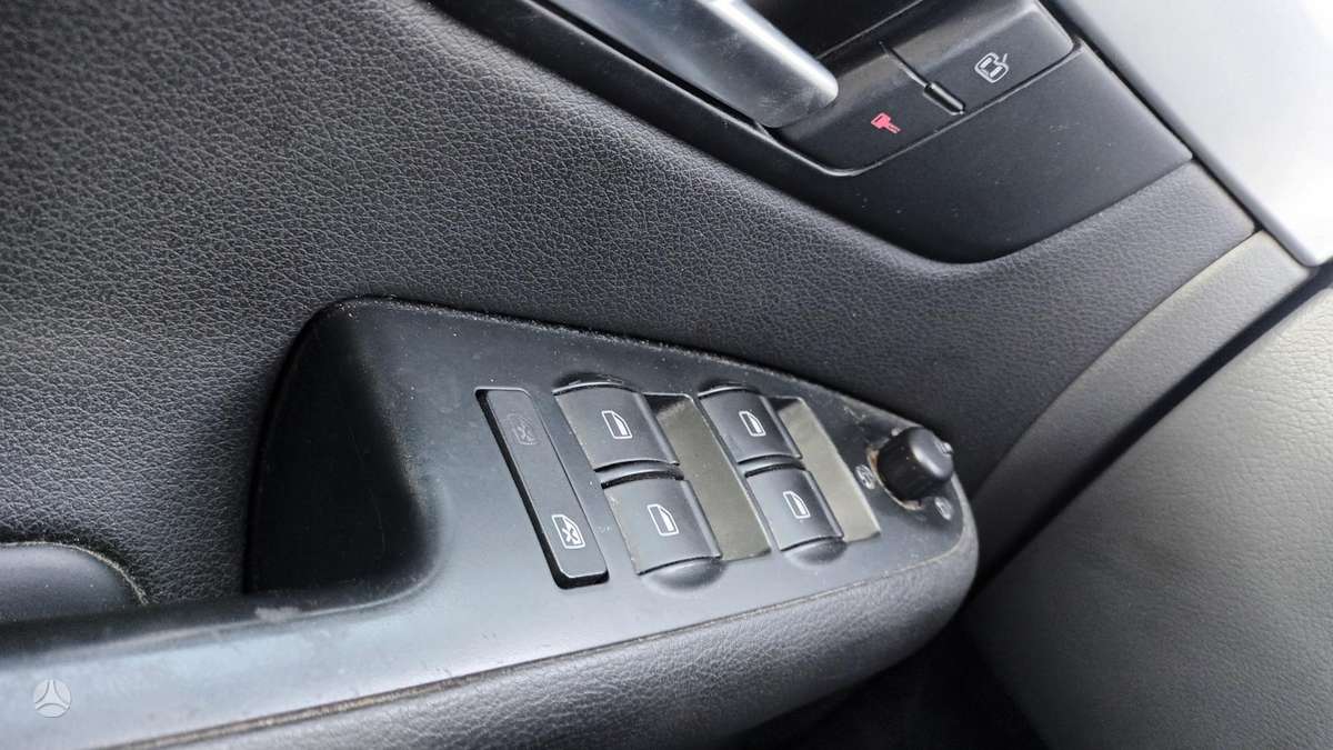 Seat Exeo 2013 — photo 9