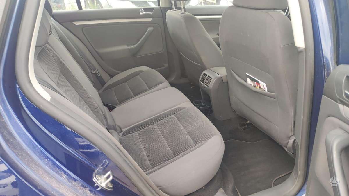 Volkswagen Golf 2009 — photo 5
