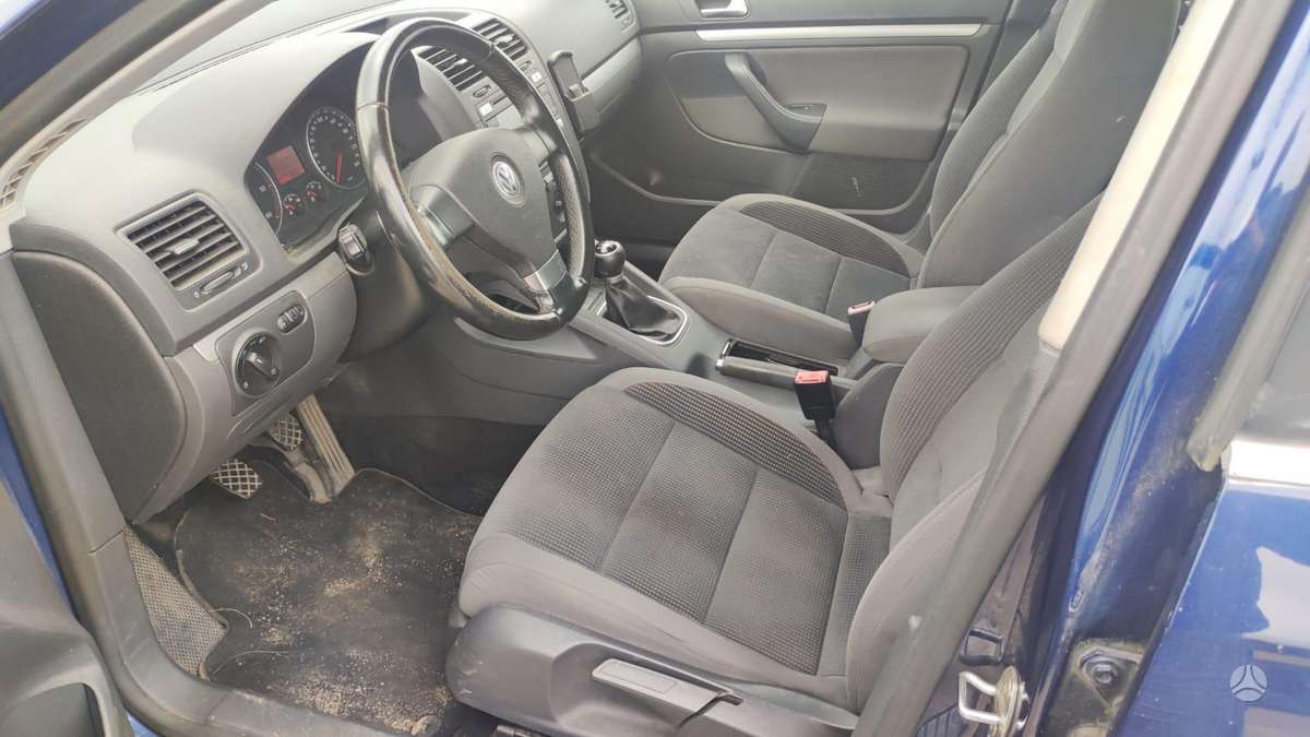 Volkswagen Golf 2009 — photo 7