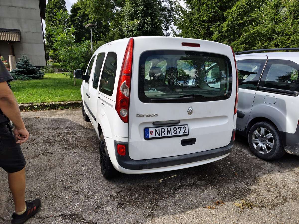 Renault Kangoo 2011 — engine 1461 cm³, 86 HP (63kW)
