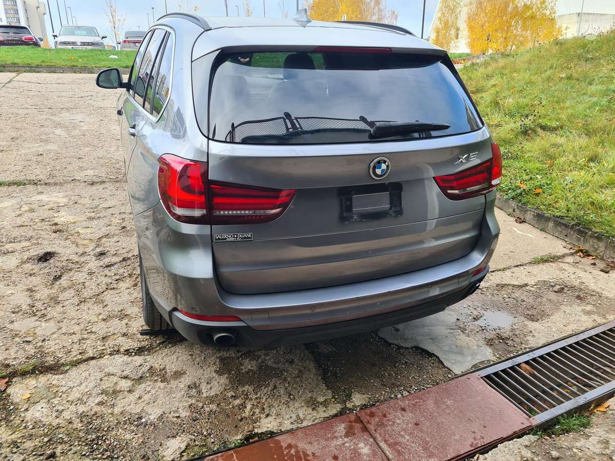 BMW X5 2015 — engine 2979 cm³, 306 HP (225kW)