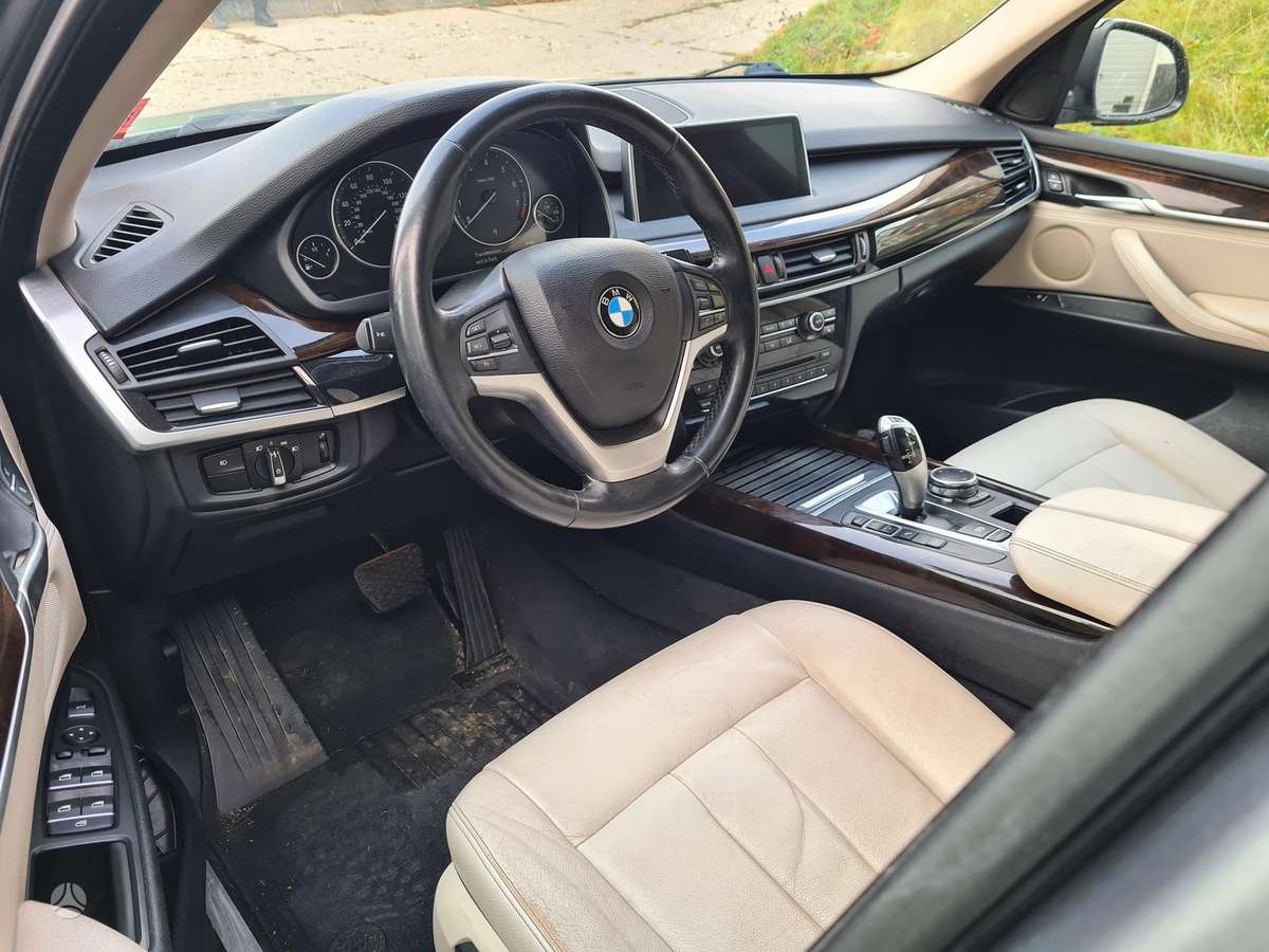 BMW X5 2015 — photo 5