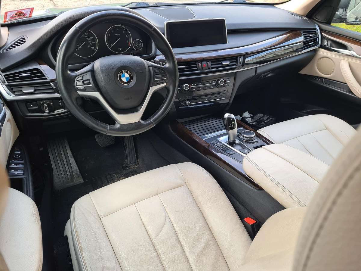 BMW X5 2015 — photo 6