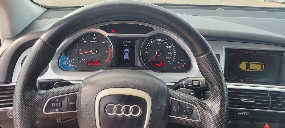 Audi A6 2011 — photo 10