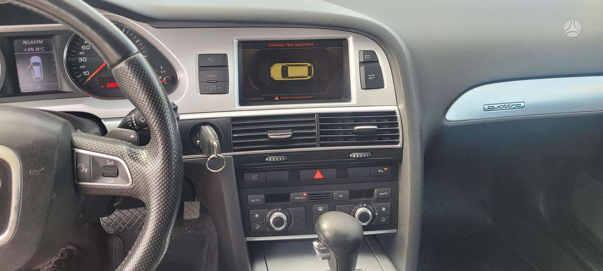 Audi A6 2011 — photo 11