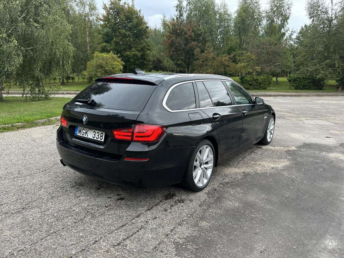BMW 530 2011 — photo 5