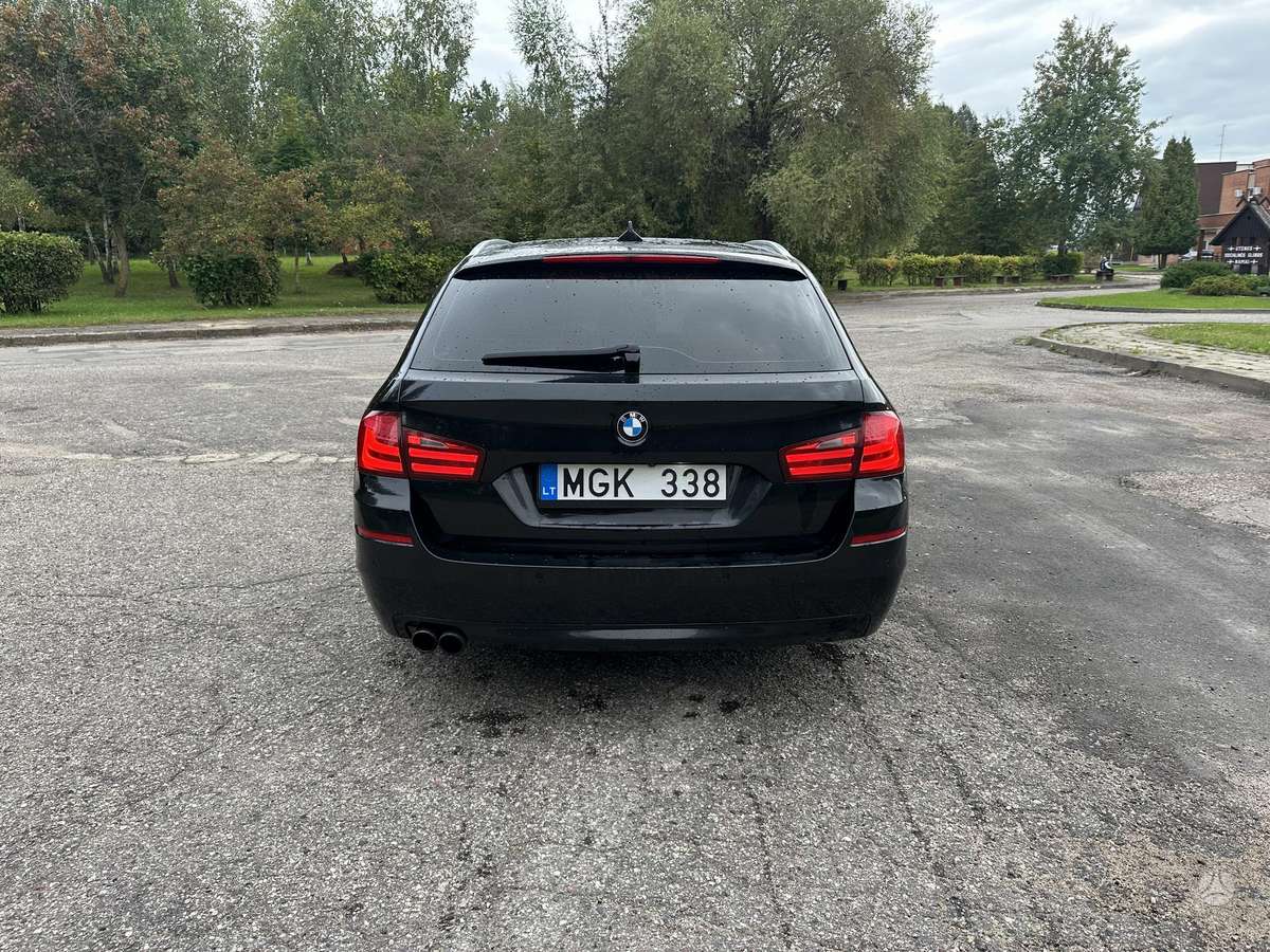 BMW 530 2011 — photo 6