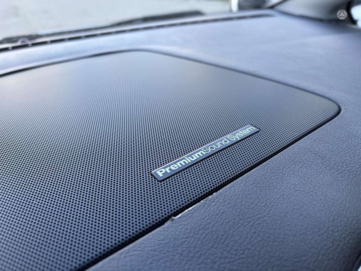 Ford S-MAX 2013 — photo 15
