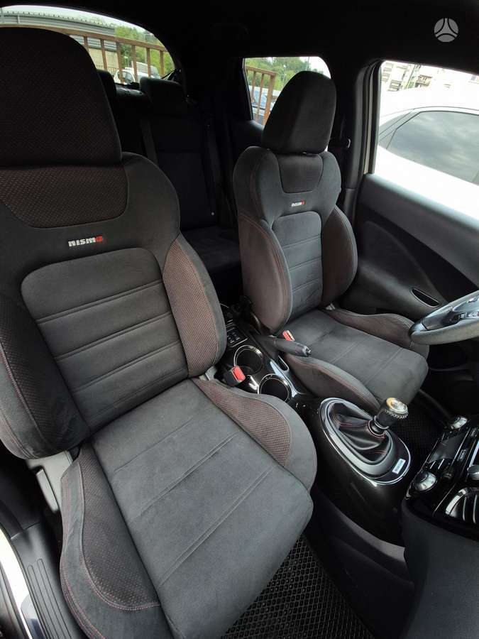 Nissan Juke 2014 — photo 11