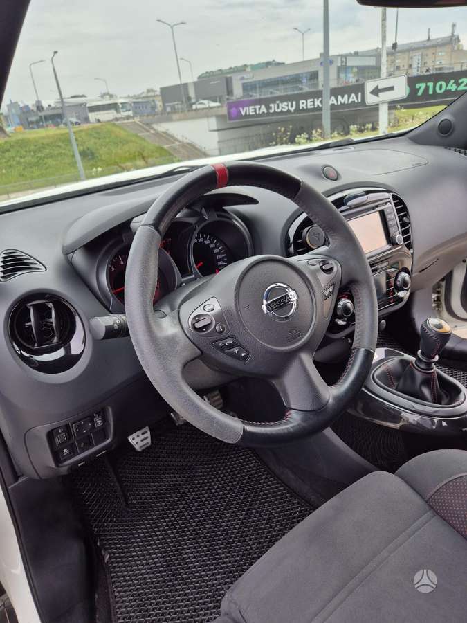 Nissan Juke 2014 — photo 9