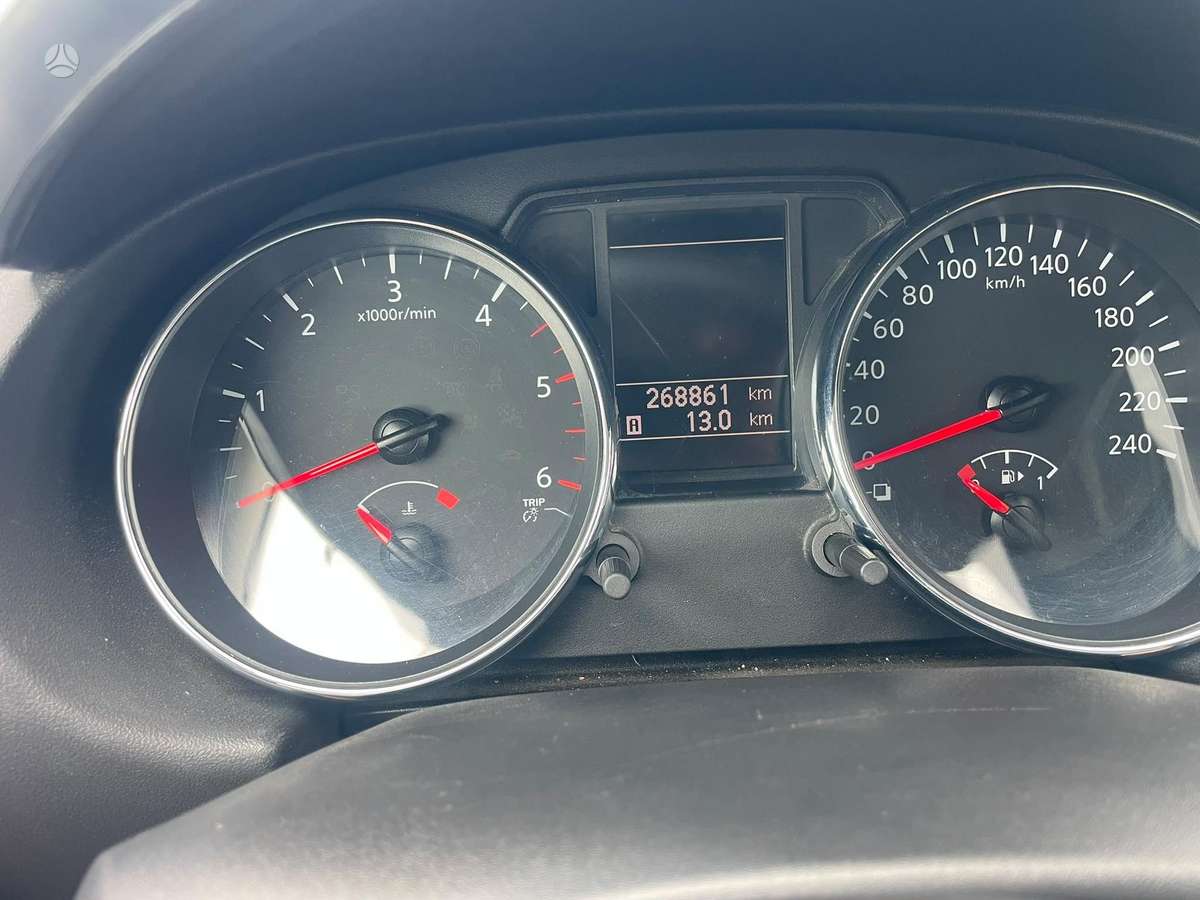 Nissan Qashqai 2013 — photo 11