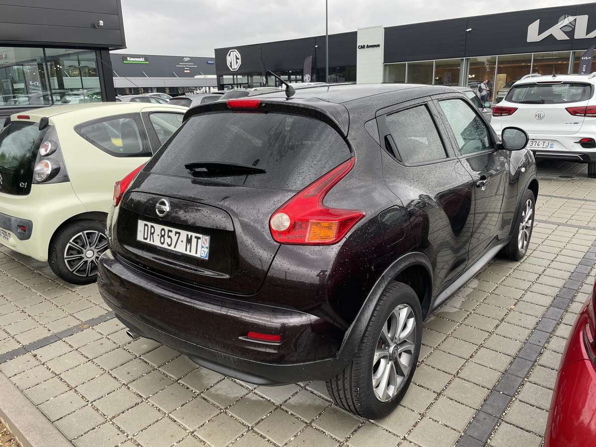 Nissan Juke 2014 — engine 1600 cm³, 117 HP (86kW)