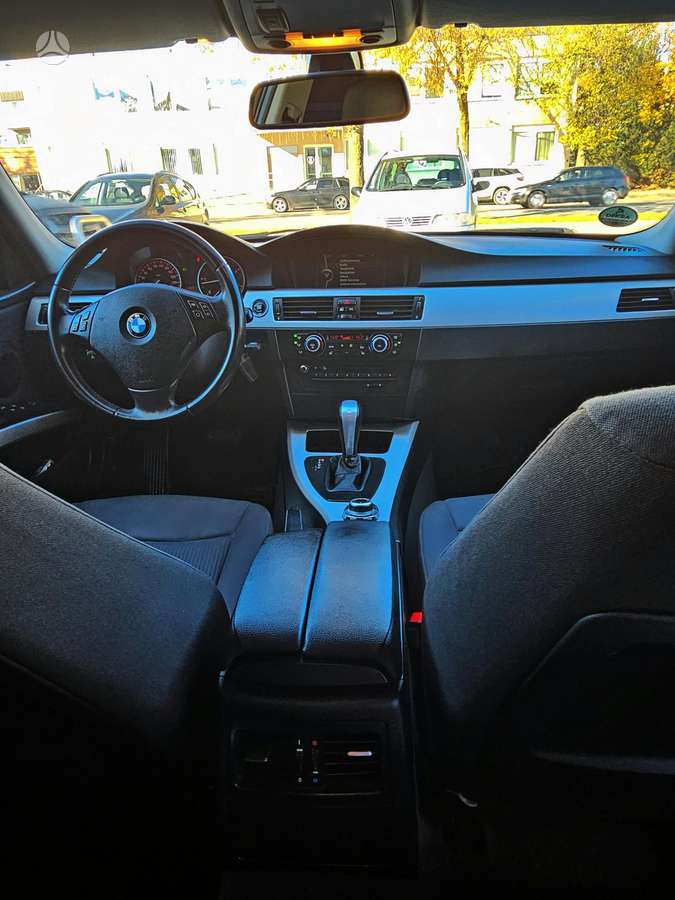 BMW 320 2012 — фото 42