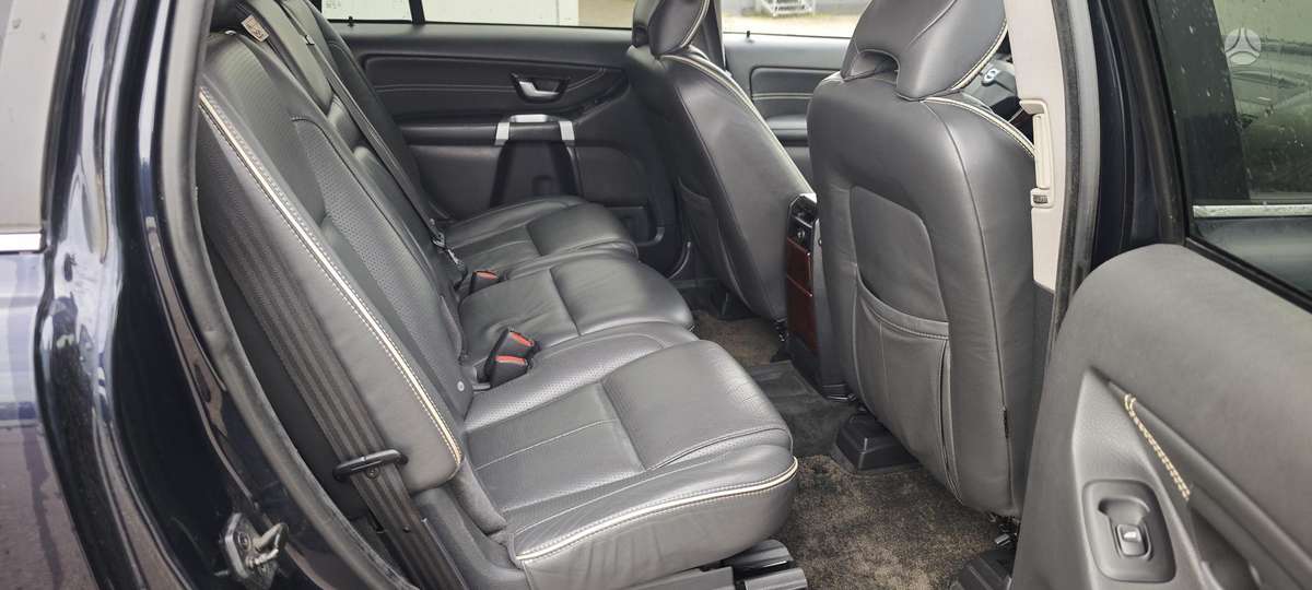 Volvo XC90 2008 — photo 13