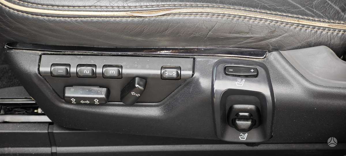 Volvo XC90 2008 — photo 16