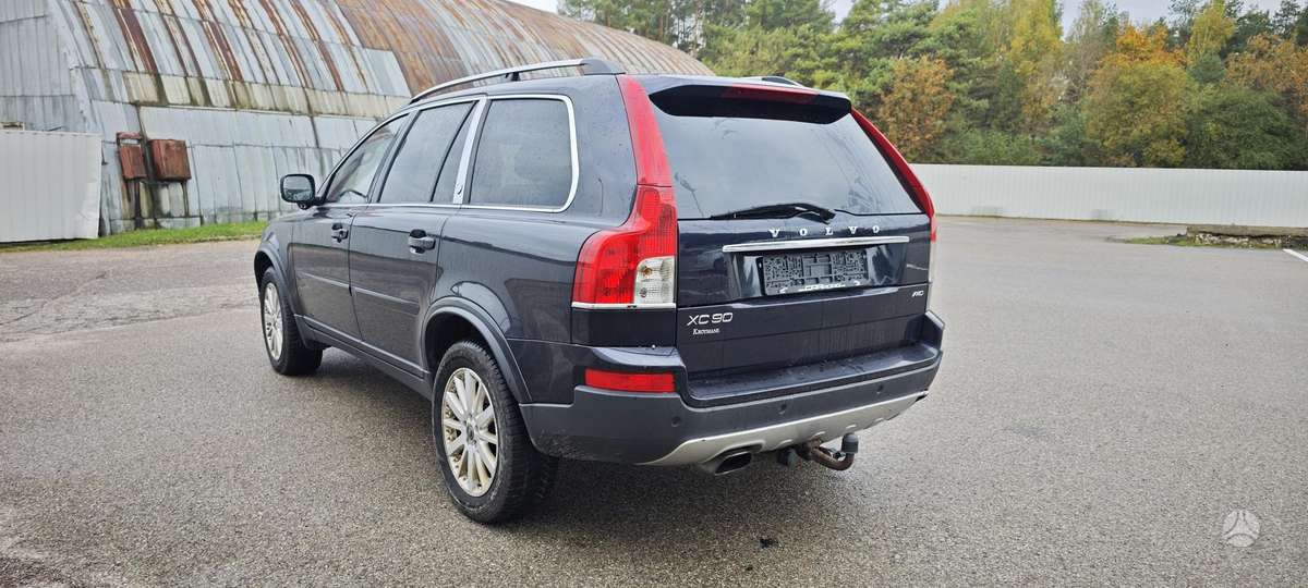 Volvo XC90 2008 — interior