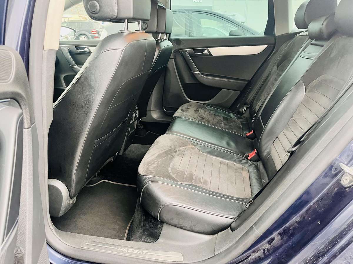 Volkswagen Passat 2011 — photo 11