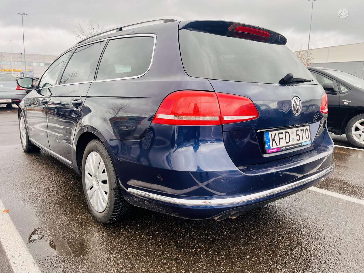Volkswagen Passat 2011 — photo 5